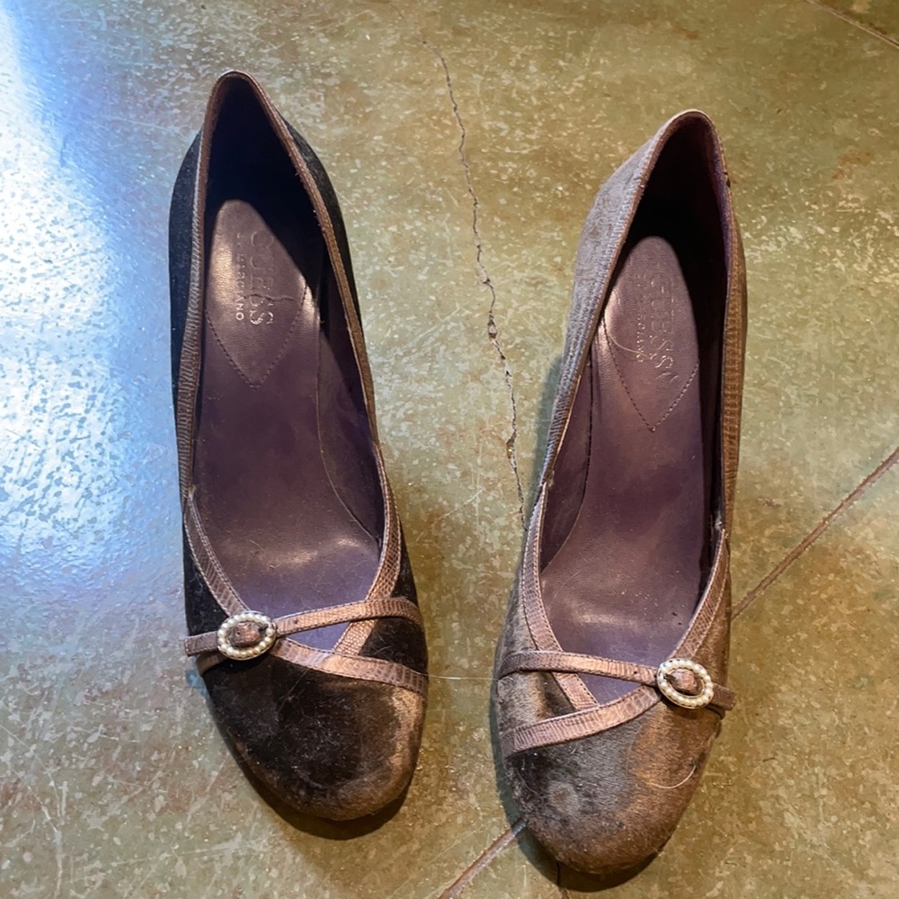 Guess Green/Brown velvet heals with pearl accent